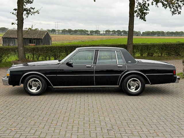 Chevrolet usa caprice classic sedan 5.0 v8 tl-08-sv - afbeelding 2 van  16