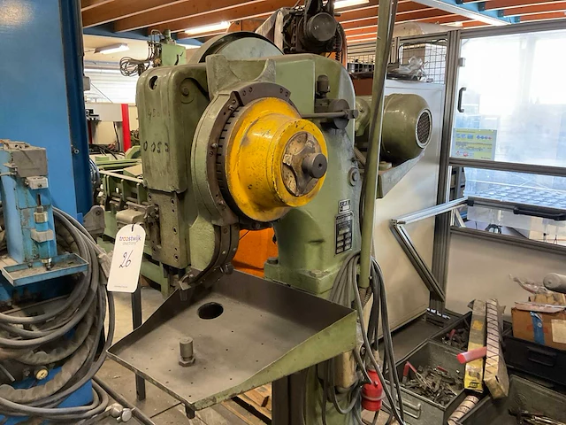 Chicago rivet nagel machine - afbeelding 1 van  5