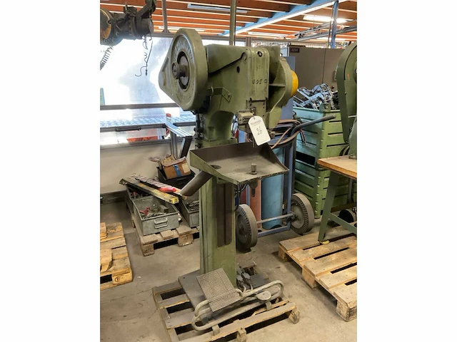 Chicago rivet nagel machine - afbeelding 3 van  5