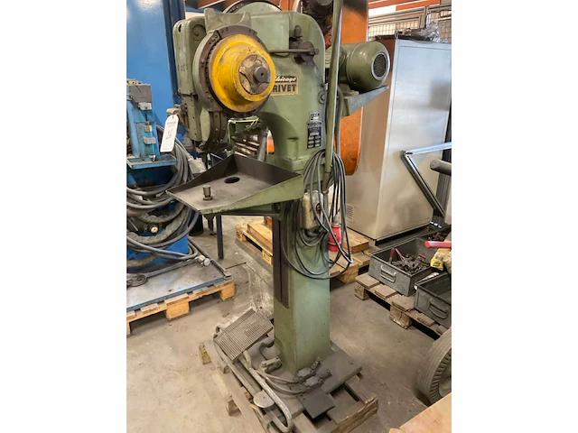 Chicago rivet nagel machine - afbeelding 4 van  5