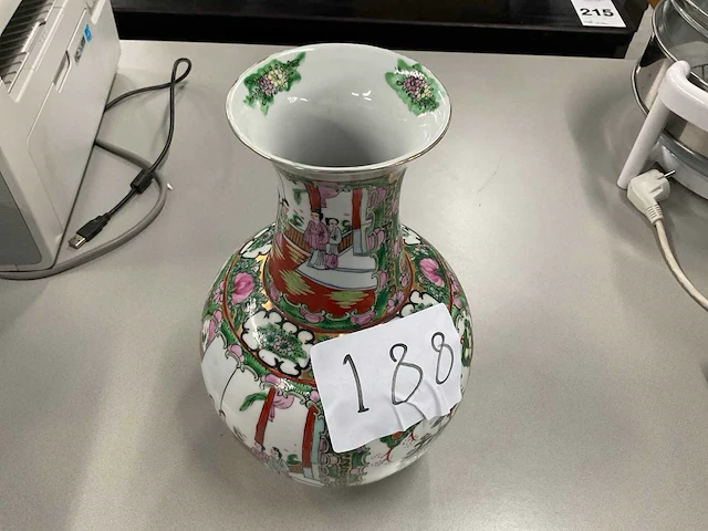 Chinees porselein - afbeelding 1 van  8