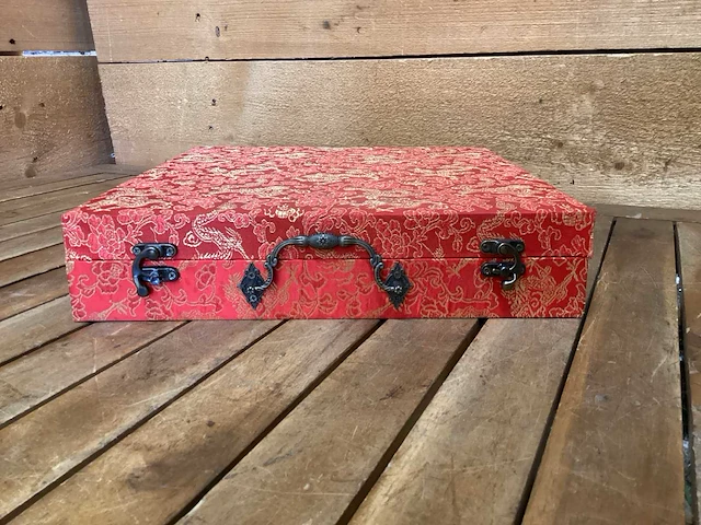 Chinees zijdeschilderij - afbeelding 5 van  6