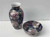 Chinese vaas en pot - afbeelding 1 van  4