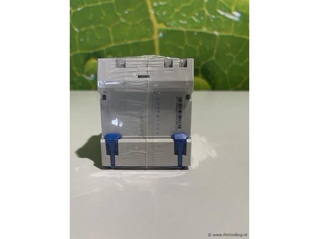Chint electric aardlekautomaat 3-polig+nul 16a b-kar 30ma - aantal 5 stuks - afbeelding 4 van  6