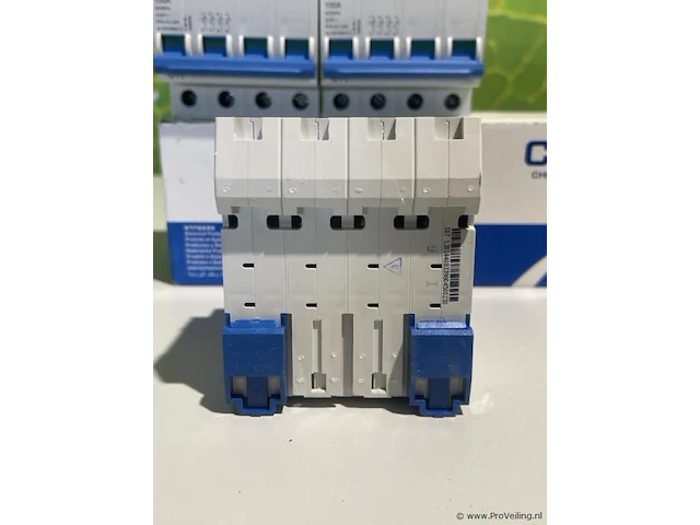 Chint electric switch disconnector nh4-125 100a - 5 stuks - afbeelding 4 van  9