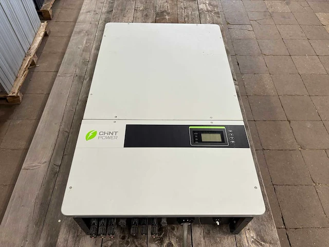 Chint power - cps sca25ktl-do - gebruikte 25kw omvormer t.b.v. zonnepanelen (10x) - afbeelding 2 van  5