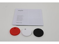 Chipolo pop - bluetooth tracker & keyfinder apple iphone & android 120 db zwart & wit & rood & blauw 4 pack - afbeelding 2 van  2
