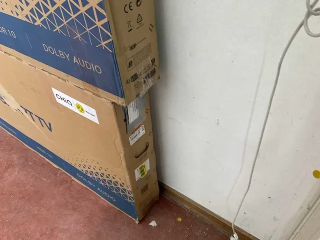Chiq 40 inch televisie (7x) - afbeelding 15 van  23
