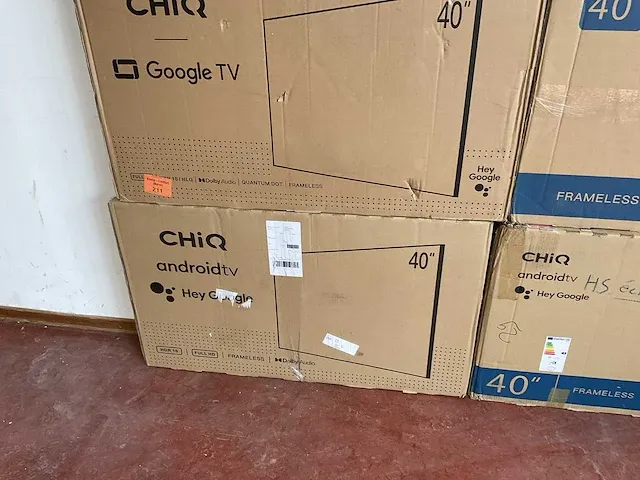 Chiq 40 inch televisie (7x) - afbeelding 17 van  23