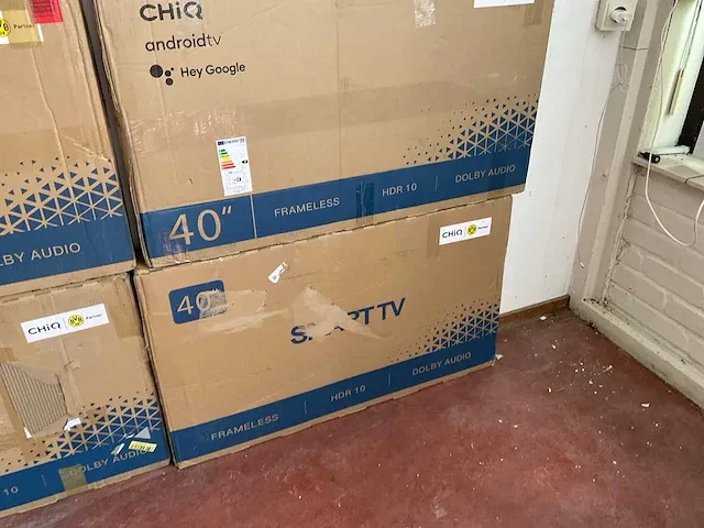 Chiq 40 inch televisie (7x) - afbeelding 22 van  23