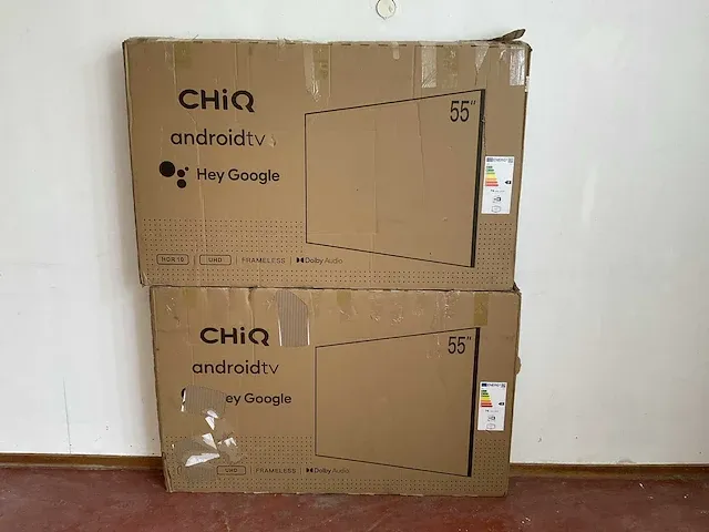 Chiq 55 inch televisie (2x) - afbeelding 1 van  13