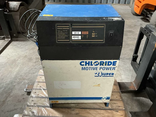 Chloride - 48v 45a - battery chargers - afbeelding 1 van  2