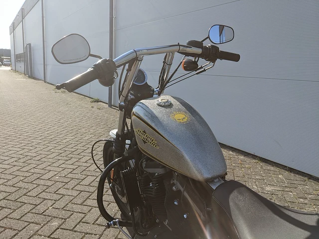 Chopper harley davidson, xl 883 sportster iron, bouwjaar 2012 - afbeelding 7 van  63