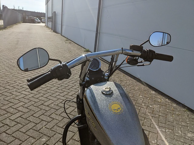 Chopper harley davidson, xl 883 sportster iron, bouwjaar 2012 - afbeelding 8 van  63