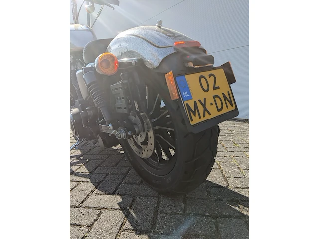 Chopper harley davidson, xl 883 sportster iron, bouwjaar 2012 - afbeelding 25 van  63