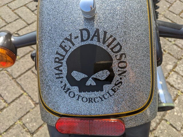 Chopper harley davidson, xl 883 sportster iron, bouwjaar 2012 - afbeelding 52 van  63