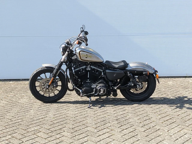 Chopper harley davidson, xl 883 sportster iron, bouwjaar 2012 - afbeelding 61 van  63