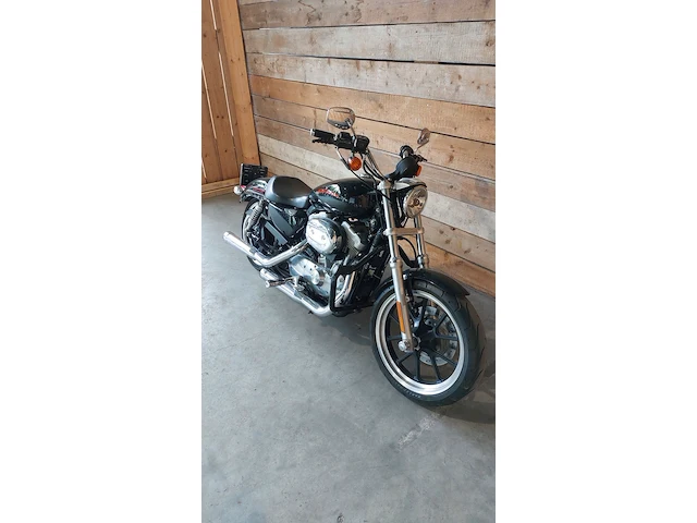Chopper, harley davidson, xl 883l sportster superlow, 2015 - afbeelding 30 van  32