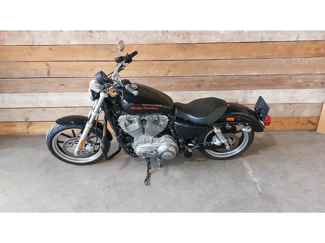Chopper, harley davidson, xl 883l sportster superlow, 2015 - afbeelding 32 van  32