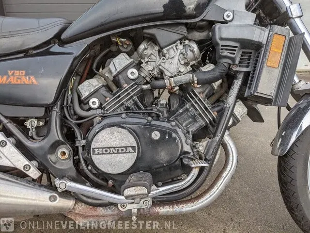 Chopper honda, vf 500c magna, bouwjaar 1984 - afbeelding 10 van  33