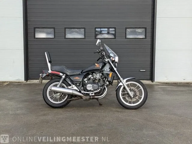Chopper honda, vf 500c magna, bouwjaar 1984 - afbeelding 1 van  33
