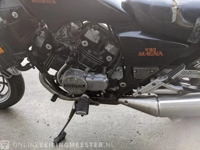 Chopper honda, vf 500c magna, bouwjaar 1984 - afbeelding 20 van  33