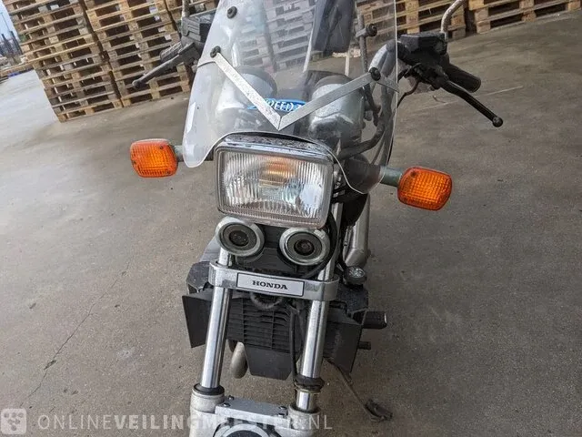Chopper honda, vf 500c magna, bouwjaar 1984 - afbeelding 25 van  33