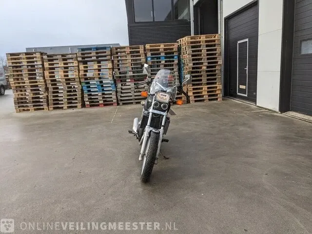 Chopper honda, vf 500c magna, bouwjaar 1984 - afbeelding 23 van  33