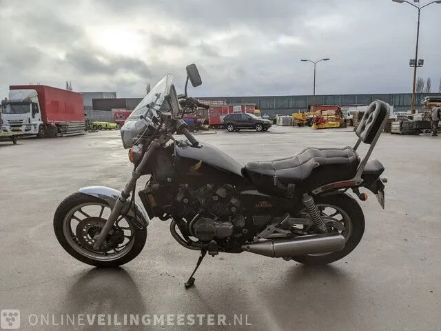 Chopper honda, vf 500c magna, bouwjaar 1984 - afbeelding 29 van  33