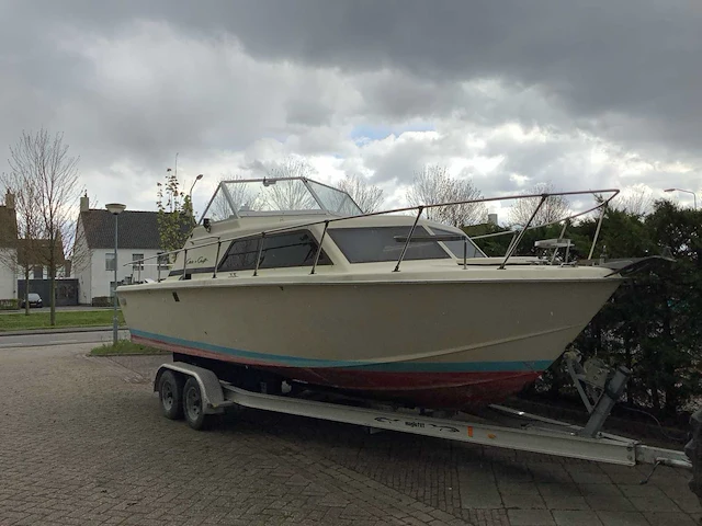 Chris craft motorjacht - afbeelding 1 van  21