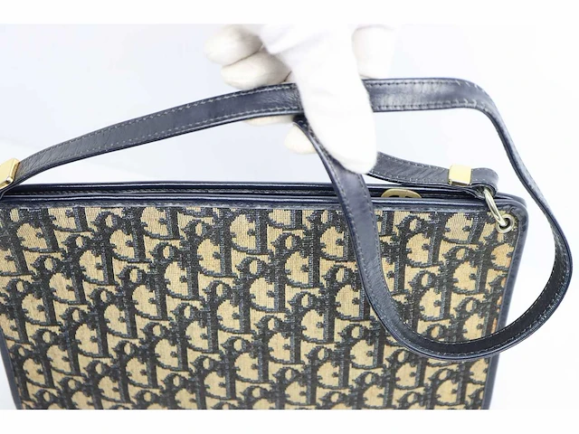 Christian dior - schoudertas - tassen & portemonnees - afbeelding 12 van  20