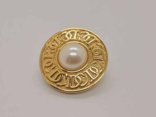 Christian dior goldplated pendant met kunstmatige parel - afbeelding 1 van  6