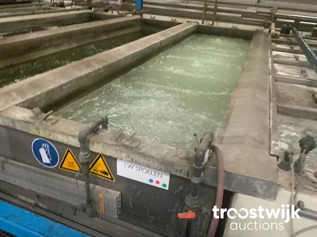 Chromateerlijn met kraanconstructie - afbeelding 21 van  54