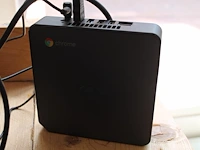 Chromebox asus cn60 met monitor philips 21 inch, toetsenbord en muis. - afbeelding 2 van  3