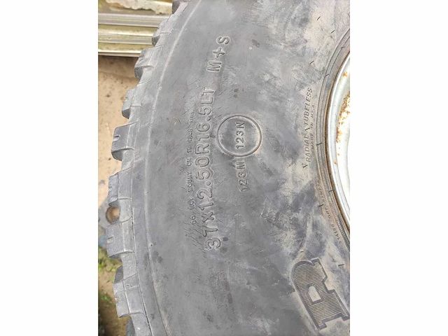 Chromen - 3-hoek design 8x165,1 - velg (4x) - afbeelding 6 van  6