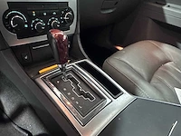 Chrysler - 300c - 2.7 v6 automaat- 94-rd-tt - afbeelding 8 van  19