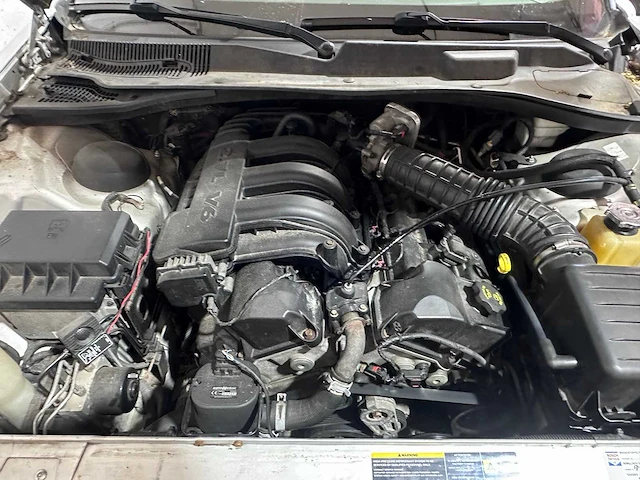 Chrysler - 300c - 2.7 v6 automaat- 94-rd-tt - afbeelding 9 van  19