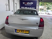 Chrysler - 300c - 2.7 v6 automaat- 94-rd-tt - afbeelding 14 van  19