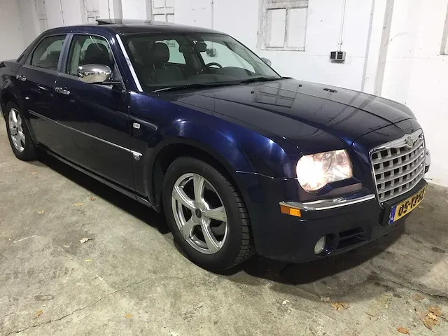 Chrysler - 300c - 3.5 v6 - 05-tj-sz - afbeelding 27 van  29