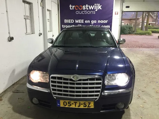 Chrysler - 300c - 3.5 v6 - 05-tj-sz - afbeelding 28 van  29