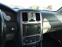 Chrysler - 300c touring - 3.0 v6 crd - car - afbeelding 15 van  33