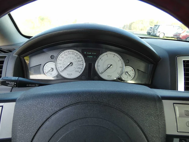Chrysler - 300c touring - 3.0 v6 crd - car - afbeelding 16 van  33