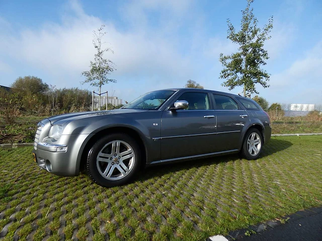 Chrysler - 300c touring - 3.0 v6 crd - car - afbeelding 28 van  33