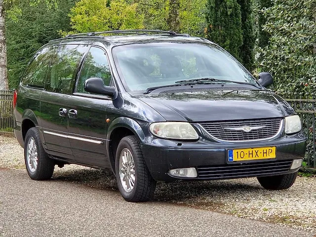 Chrysler - grand voyager - 3.3i v6 limited - 10-hx-hp - 2002 - afbeelding 17 van  22