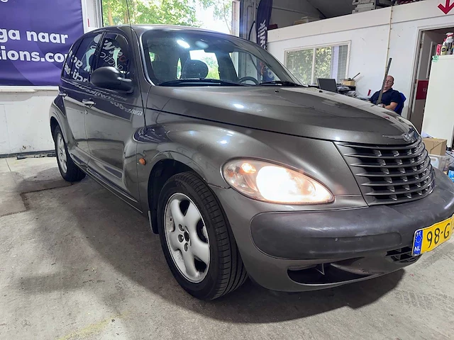 Chrysler - pt cruiser - 2.0-16v touring automaat- 98-gv-bx - afbeelding 12 van  17