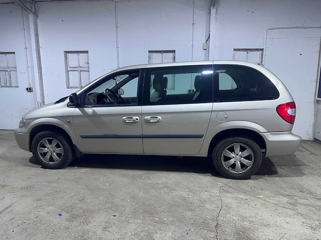 Chrysler - voyager - 2.4i se - 80-xv-tz - afbeelding 10 van  17