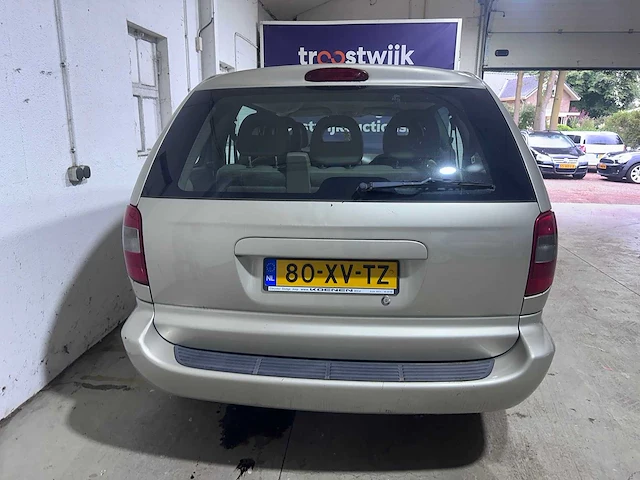 Chrysler - voyager - 2.4i se - 80-xv-tz - afbeelding 12 van  17