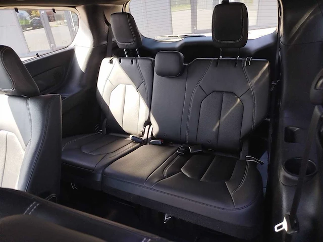 Chrysler 2020 3.6 pacific hybrid - afbeelding 22 van  23