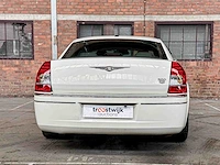 Chrysler 300c 3.5 v6 253pk 2006 youngtimer - afbeelding 3 van  38