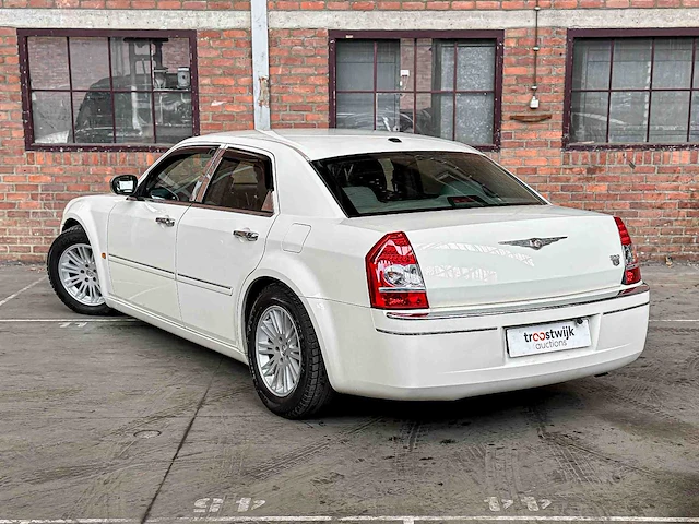 Chrysler 300c 3.5 v6 253pk 2006 youngtimer - afbeelding 6 van  38